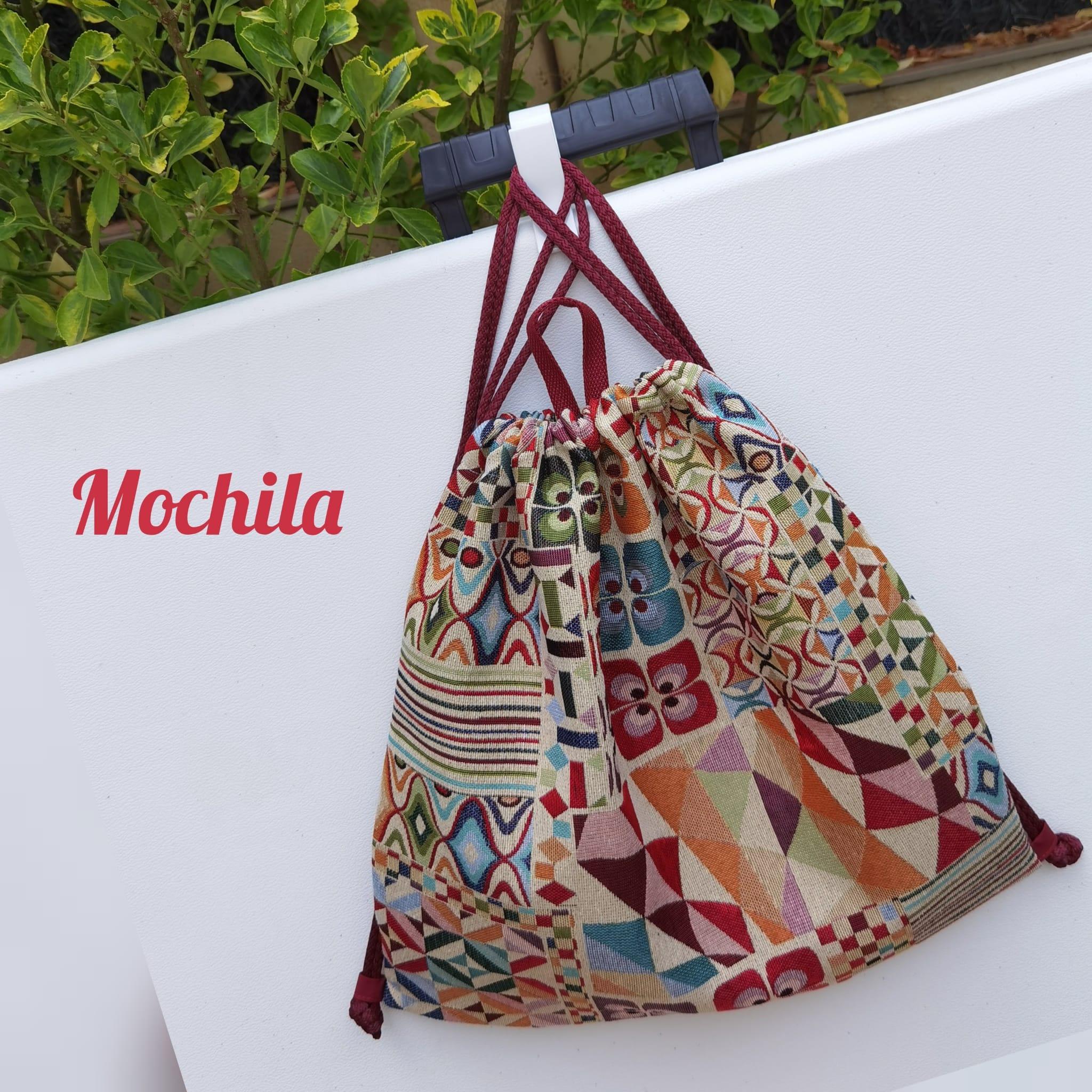 Mochila de tejido gobelino de formas